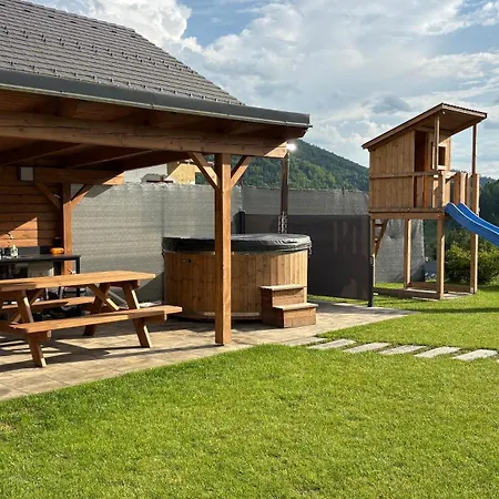 Holiday home Mia